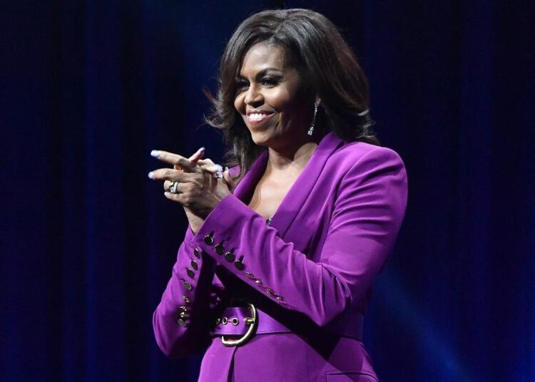 Sakrifica që ka bërë Michelle Obama gjatë qëndrimit në Shtëpinë e Bardhë lidhet me flokët!