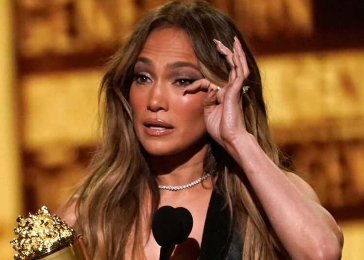 Jennifer Lopez është bullizuar në adoleshencë, madje ka pasur edhe një nofkë!