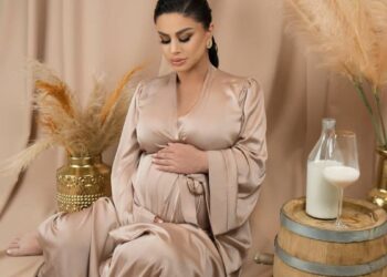 Këngëtarja shqiptare shtatzënë për herë të dytë