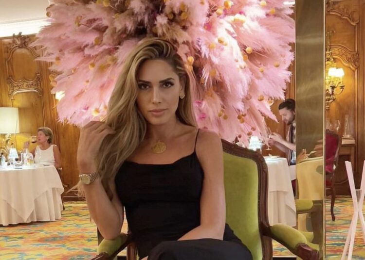 Kujtim i bukur me flokët brune, Ledina na ktheu në vitin 2000 dhe nuk ka ndryshuar aspak!