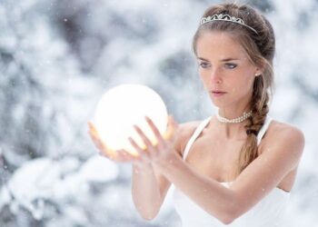 Para, dashuri dhe Mërkuri retrogradë/ Horoskopi për të gjithë dimrin është këtu dhe duhet ta lexoni patjetër!