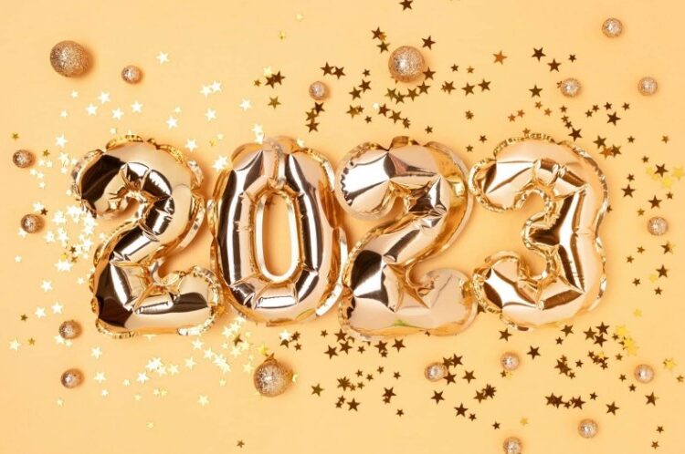 Horoskopi juaj për 2023-shin parashikon një vit që nuk do ta harroni kurrë