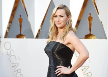 Kate Winslet: Gratë bëhen më seksi pas të 40-ave