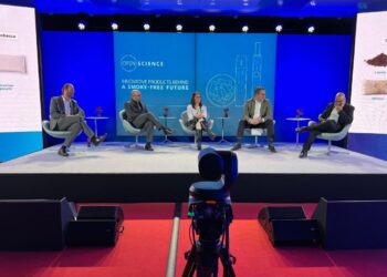 Revolucion alternativ apo revolucion alternativash?