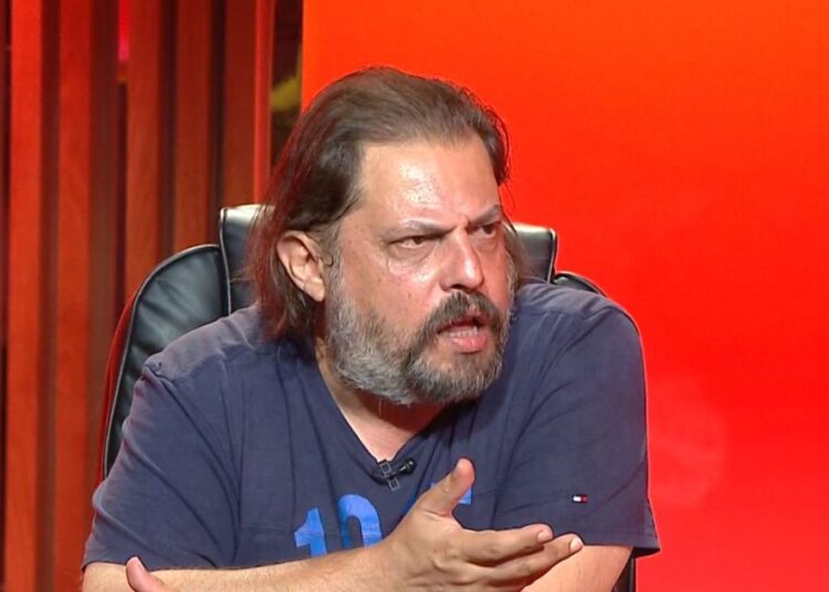 “Vizat e bardha janë bërë për të ecur”, Elton Deda shprehet i revoltuar ndaj këmbësorëve shqiptarë!