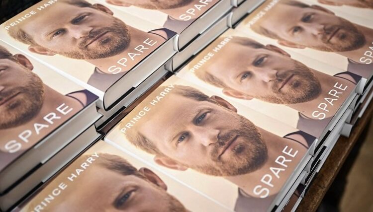 Del në shitje “Spare”, libri i princ Harry-t që po trondit familjen mbretërore!