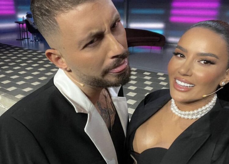 “Kurbeti na treti”, Bora dhe Donaldi janë larg njëri-tjetrit dhe i zuri malli!