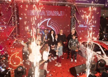 Ndahen çmimet e mëdha të llotarisë “Festo me Vodafone”