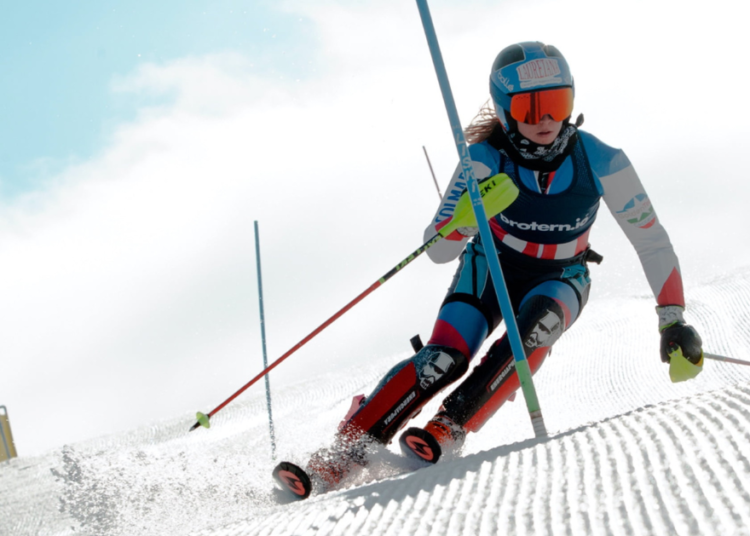 Shqipëria kampione bote në ski