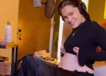 1 vit pas abortit, Jessie J në pritje të fëmijës së parë