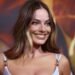 Të gjithë sytë nga Margot Robbie dhe thjeshtësia e saj në tapetin e kuq