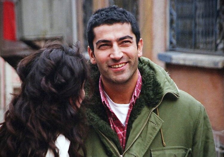 Aktorja e njohur turke heq dorë nga aktrimi: U bë e lodhshme