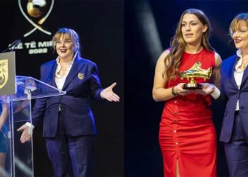“Isha vetëm 10 vjeç kur babai më mori për dore…” emocionon Kryetarja e Futbollit për femra, Anila BASHA i dorëzon trofeun Megi Doçit: Tronditi rrjetën e Real Madrid