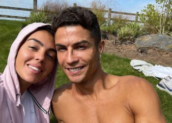 Georgina nuk vonon dhe i përgjigjet thashethemeve se marrëdhënia e saj me Ronaldon është në krizë