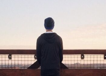 90% e burrave nuk flasin kurrrë për këto 6 gjëra!