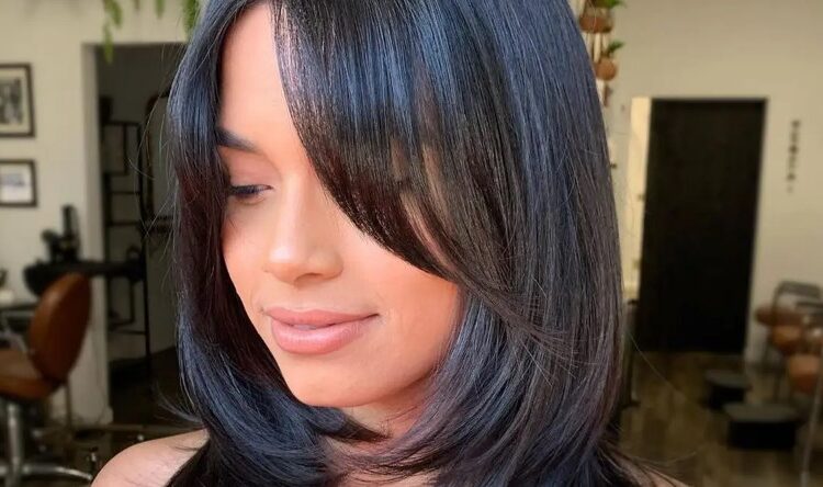 Tendencat e flokëve që do të dominojnë në vitin 2023 na pëlqyen shumë