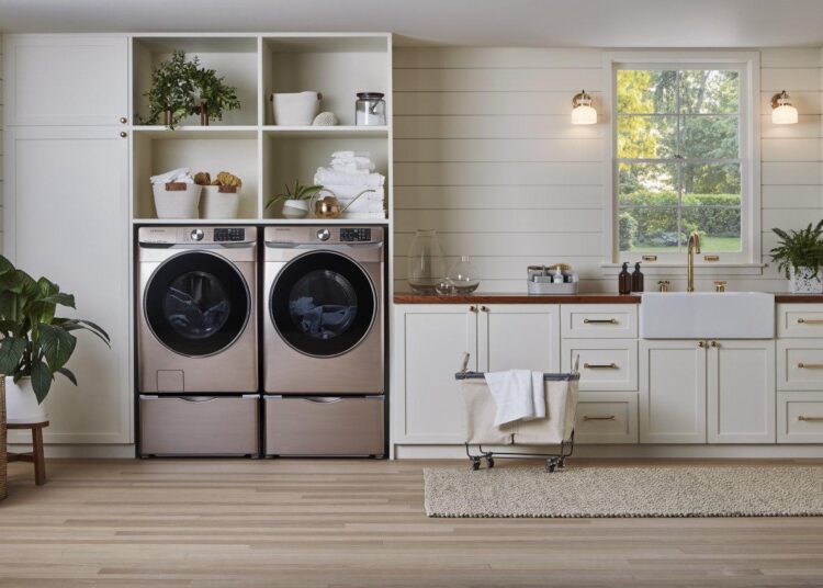 Me këto pajisje të reja elektroshtëpiake, pastrimi i shtëpisë bëhet më i lehtë!