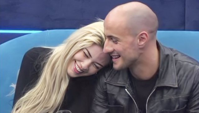 Kristi dhe Keisi të dashuruar me njëri-tjetrin? Përgjigjen e tyre (nuk) e prisnim!