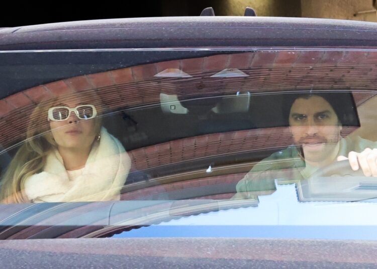 Gazetari akuzon Pique-n: Për pak sa nuk më përplasi me makinë dhe më kërcënoi