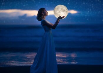 Këtë javë kemi një hënë të plotë dhe ja si do ndikojë tek të gjitha shenjat e horoskopit