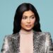 “Jam qenie njerëzore”, Kylie Jenner emocionon ndjekësit me mesazhin e fundit!