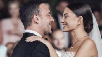 U martua në gushtin e vitit të shkuar, aktorja e njohur turke drejt divorcit!