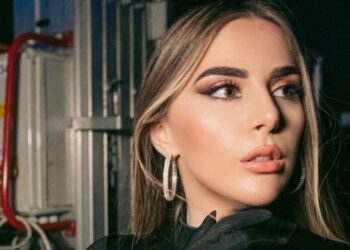 Gënjeshtër apo e vërtetë?! Kejsi Tola ndryshon look dhe duket kaq yll