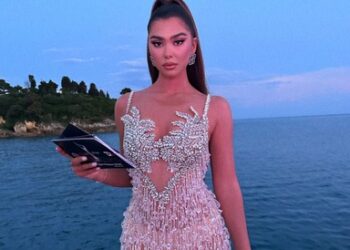 Për herë të parë moderatore në “Netët e Klipit Shqiptar”, Françeska Rustem shkëlqen në skenë!