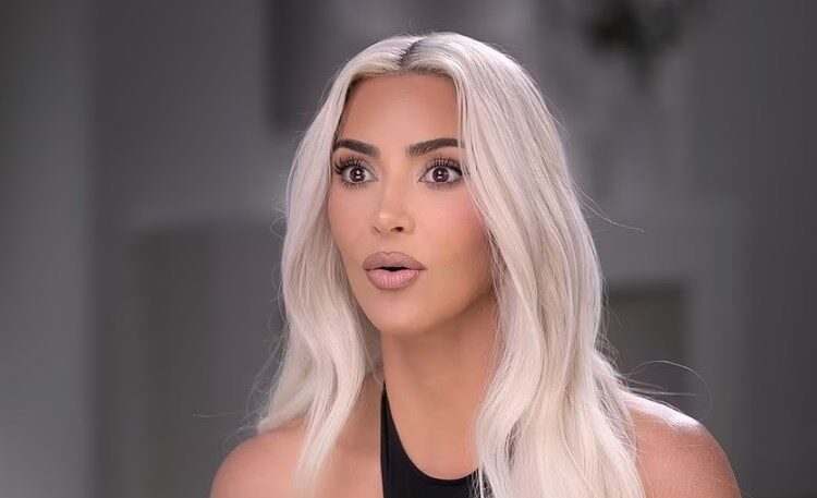 Kim Kardashian ka një lajm të rëndësishëm dhe familja e saj e pyetën direkt: Je shtatzënë?