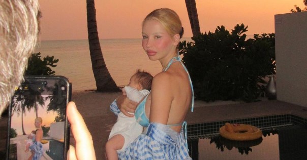 Aurela Hoxha i ka vendosur të bijës një emër shumë të veçantë dhe më në fund na e zbuloi!