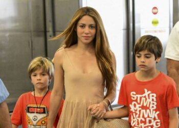 U zhvendos me fëmijët në Miami, por Shakira është në hall të madh!