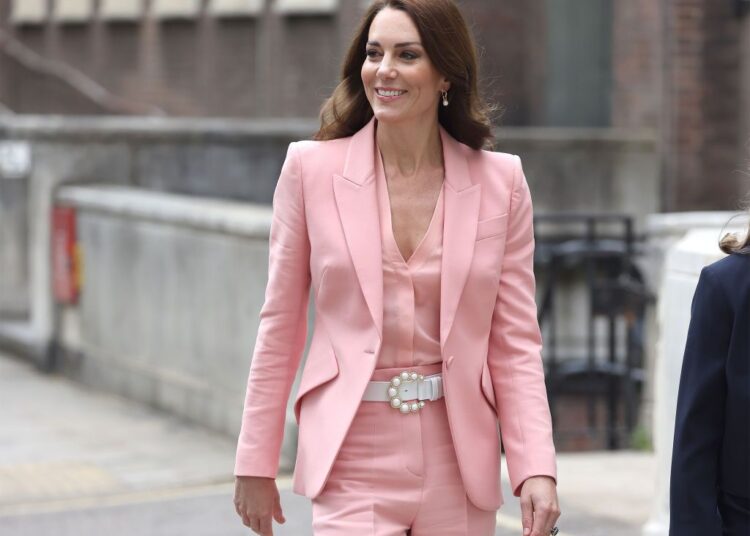 Edhe Kate Middleton ‘infektohet’ nga Barbie!