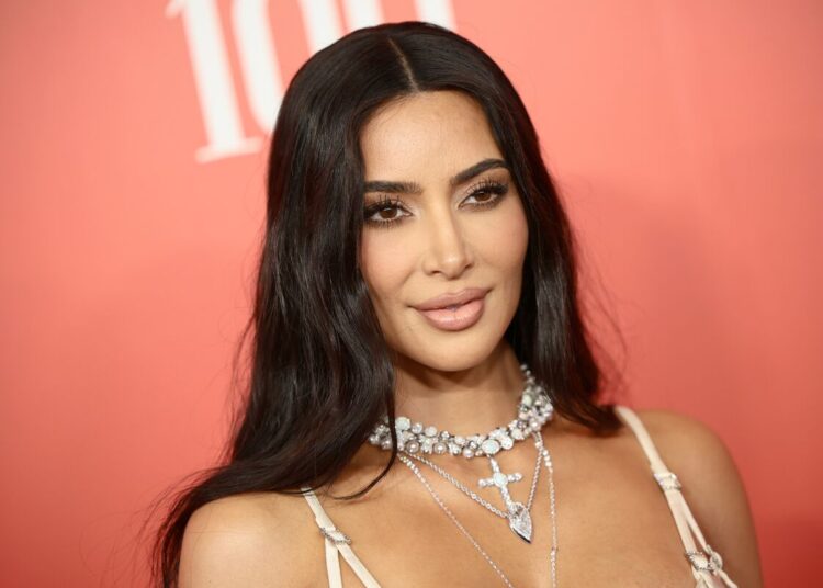 Kim Kardashian po takohet me dikë të ri, nga emri te darkat private