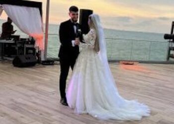 Dasma-dasma! Futbollisti shqiptar i jep fund beqarisë!