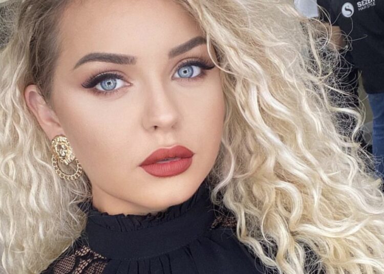 “Është djalë”, moderatorja shqiptare në pritje të fëmijës nr.2!