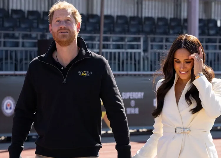 Lart e poshtë po thuhet që princ Harry dhe Meghan Markle janë duke u divorcuar!