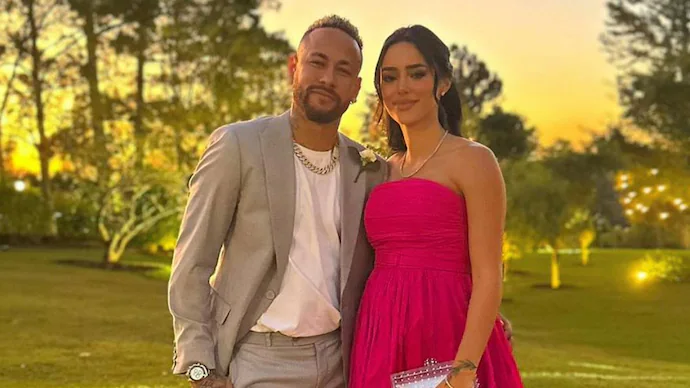 Pas supozimeve për tradhti, Neymar i kërkon falje publike partneres së tij!