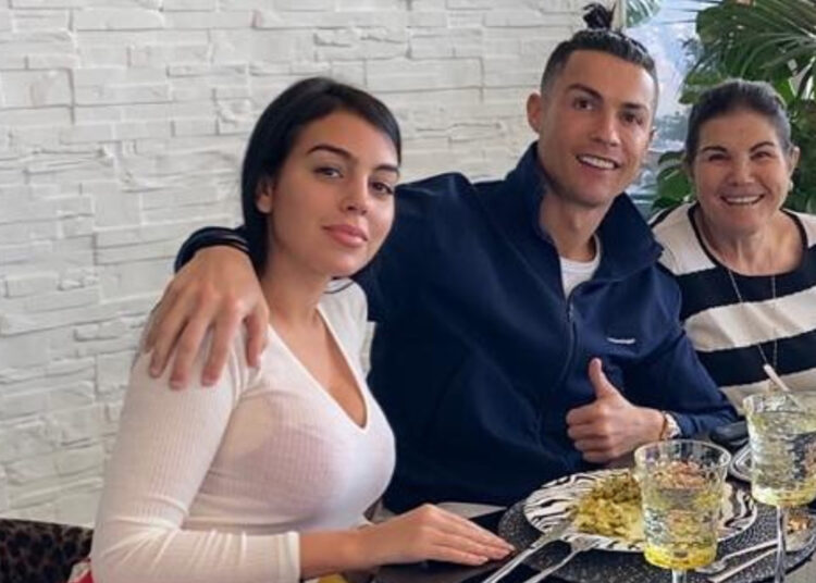 Georgina prish raportet me vjehrrën dhe shkak u bë një ndryshim në shtëpi!