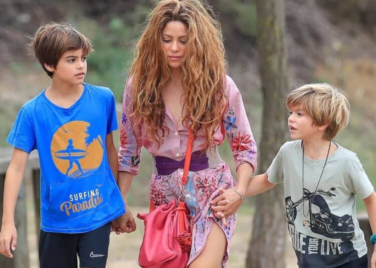 Shakira po kërkon për një dado: Rroga është e majmë, por ka këto kushte!