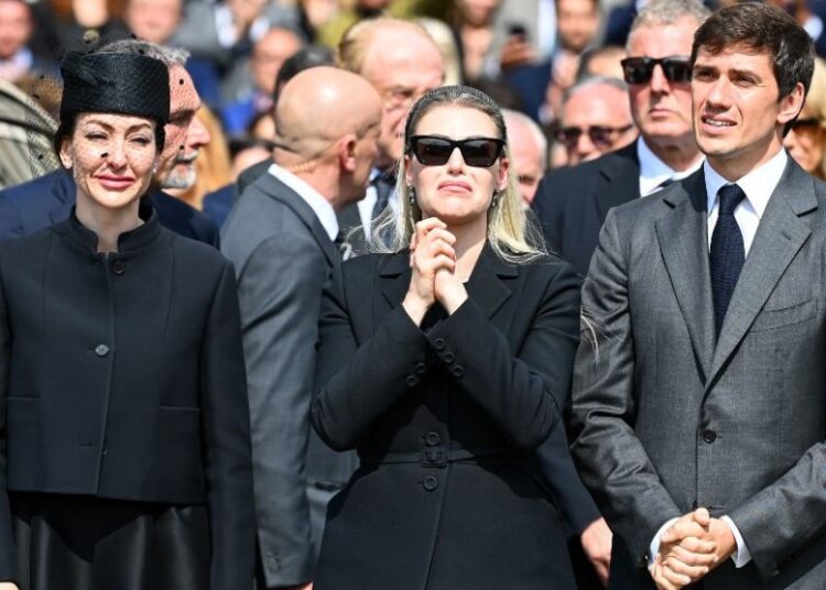 Hapet testameni i Silvio Berluskonit, ja për kë shkoi pasuria marramendëse!