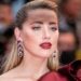 Amber Heard rikthehet dhe thyen heshtjen: Mos më hidhni kaq shumë gurë