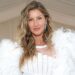 Gisele Bündchen ndihet më mirë në moshën 43-vjeçare sesa kur ishte 23-vjeçare dhe zbulon sekretin!