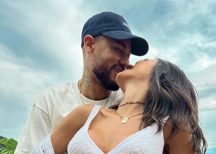 I kërkoi falje publikisht, Neymar tradhton sërish partneren shtatzënë!