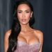 Megan Fox shfaqet me një ndryshim radikal dhe i befason të gjithë