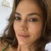 Jennifer Lopez postoi foto e sapo zgjuar nga gjumi, por njerëzit mendojnë se ka vendosur makeup