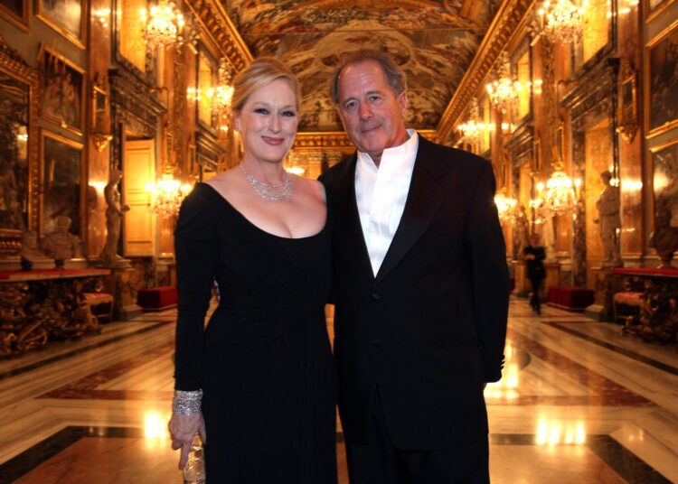 “Janë ndarë prej 6 vjetësh”, Meryl Streep i paska dhënë fund martesës 45-vjeçare!