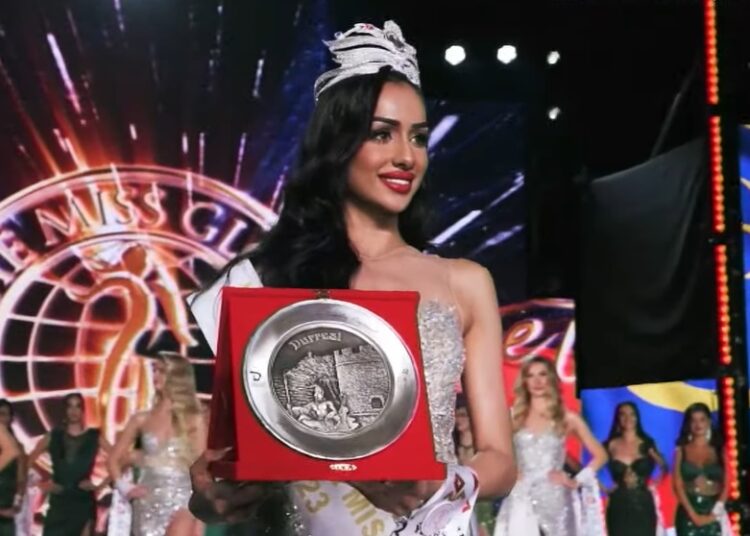 Bukuroshja nga Malajzia rrëmben kurorën e “The Miss Globe 2023”!