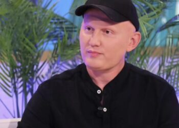 Vit triumfesh, vit sfidash, Osman Stafa rrëfen betejën me alopecinë!