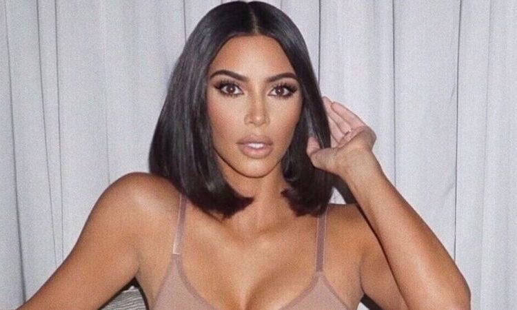 Kim Kardashian zbulon tatuazhin në vendin e fshehtë