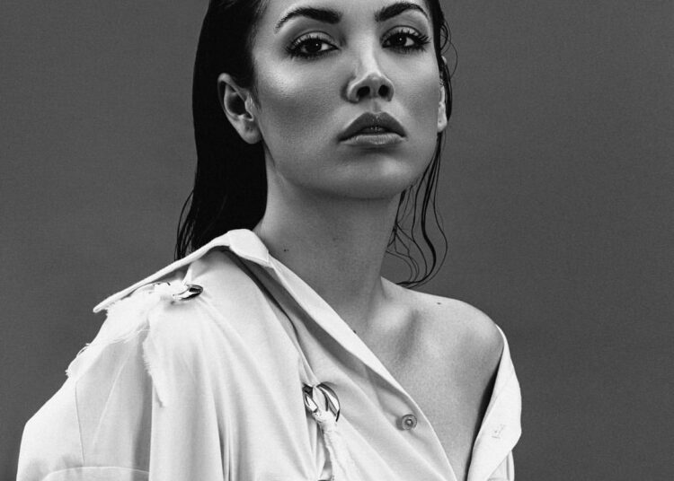 Prindërit u bënë bashkë pas 20 vjetësh për ta parë në skenën e “DWTS”, Enxhi Nasufi bën rrëfimin e ndjerë!